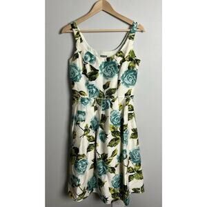 Ann Taylor 100% Silk Floral Fit & Flare Sleeveless Dress Size 2 Vintage Women